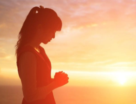 Bible Truth blog image - Prayer and Holiness